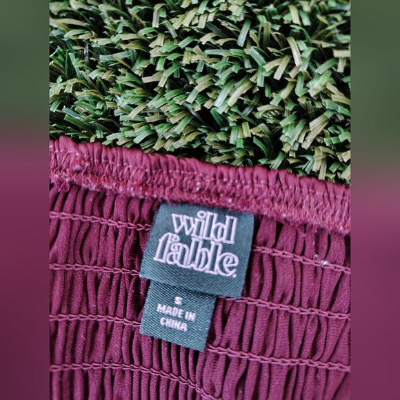 Wild Fable Burgundy Crop Top - Picture 3 of 3